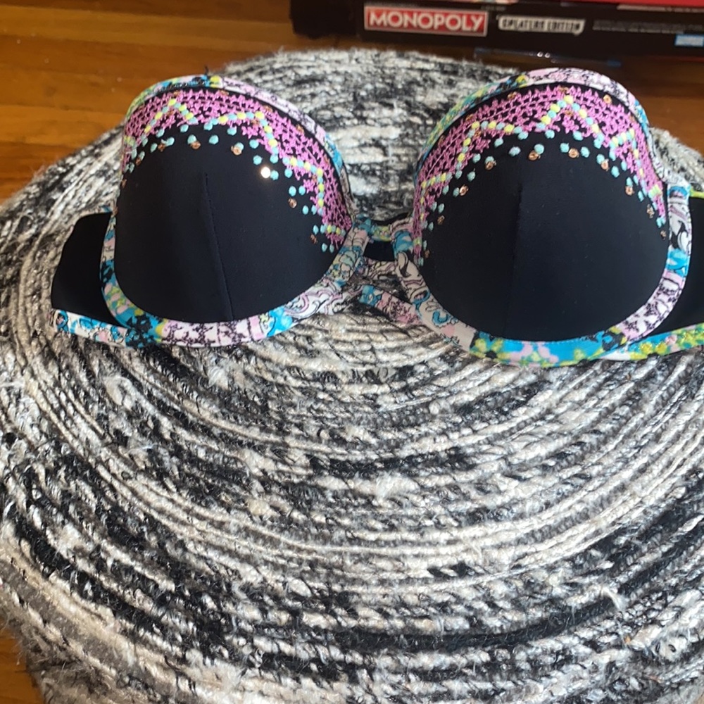 Victoria’s Secret Strapless Swim Top - Picture 2 of 4